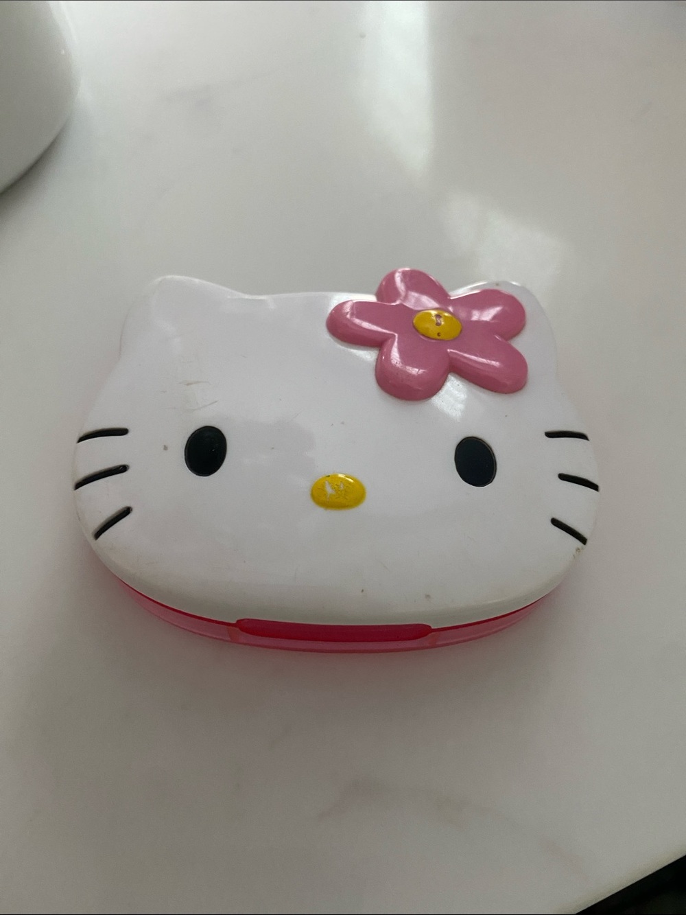 Vintage Y2K Sanrio Hello Kitty Pink and White Compact Jewelry Case
